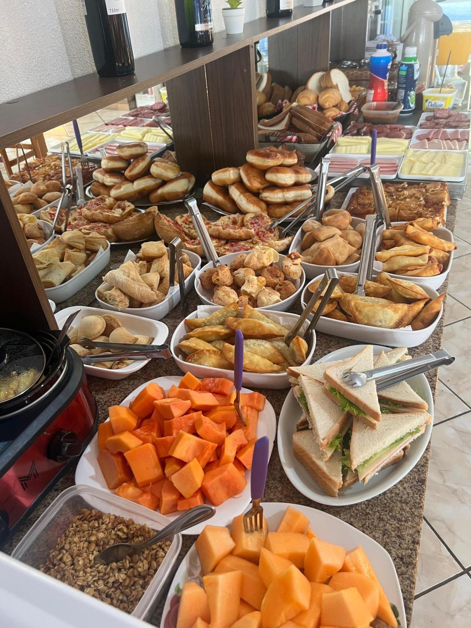 Rubbo Hotel Sao Valentim 外观 照片